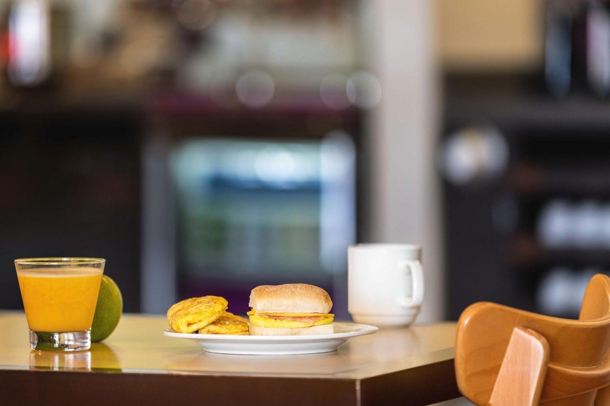 Home2 Suites By Hilton לובוק מראה חיצוני תמונה